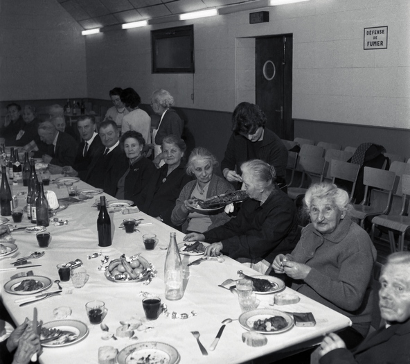 [Banquet des vieux décembre 1966]
